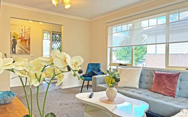 Exquisite 2BR Staycation Ringwood