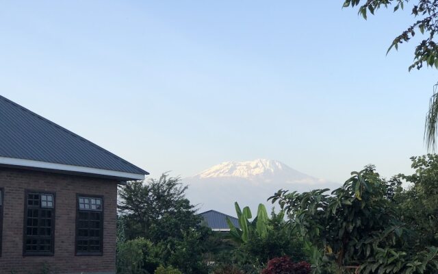 Airport Planet Lodge at Kilimanjaro Airport
