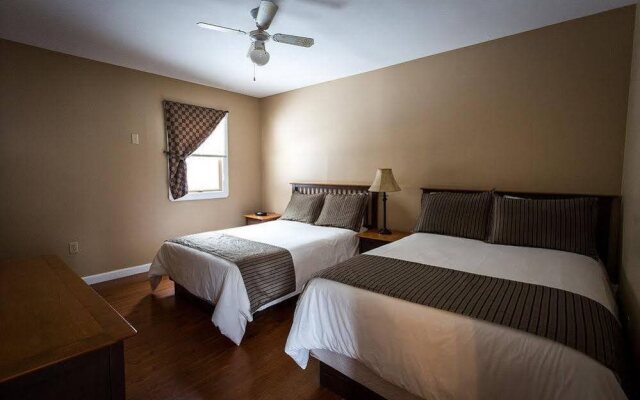 Georges Mountain Village