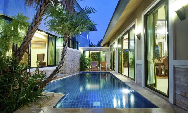 Natcha Pool Villa Pattaya