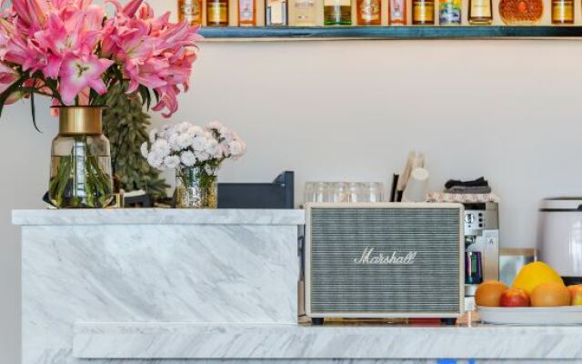 Sea view villa at the end of the field