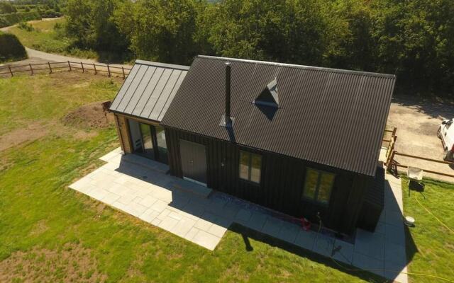 Rustic 1-bed Holiday Home in Suffolk Countryside