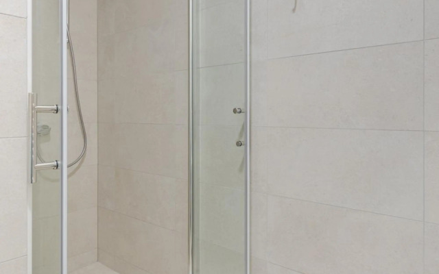 Swanky bed&breakfast