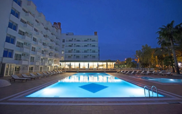 Ada Newday Resort Hotel