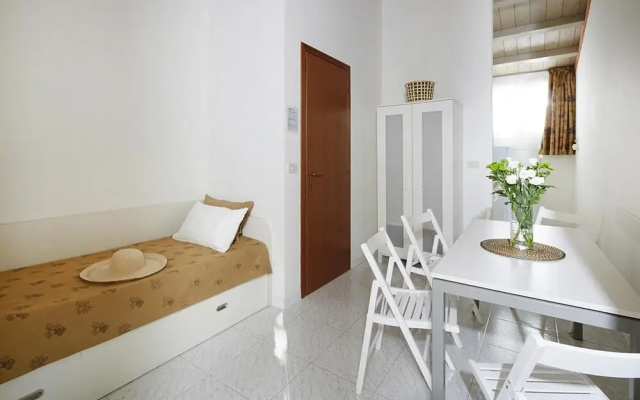 Bungalow in Caorle With Garden Furniture