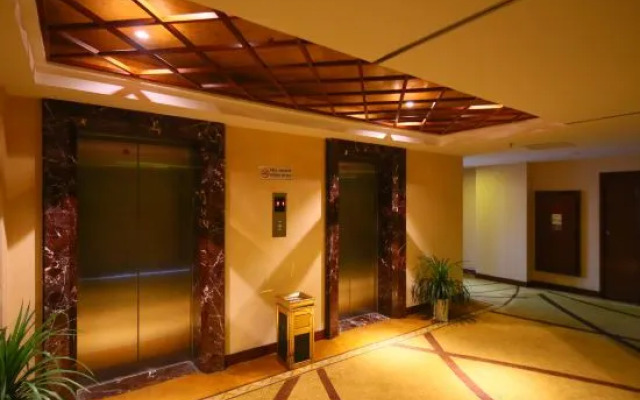 Yancheng Hotel