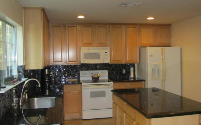 Relaxing 4 Bedroom Home