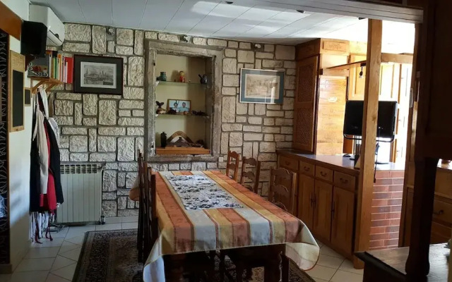 Aux Chambres Sussuriennes