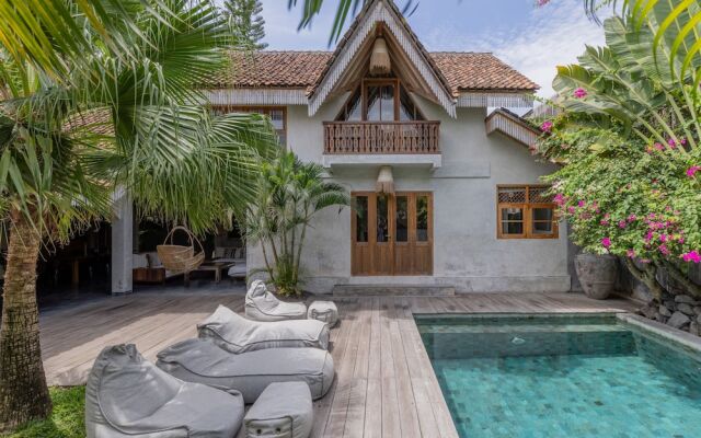 Villa Palm Jari 1 by Alfred in Bali