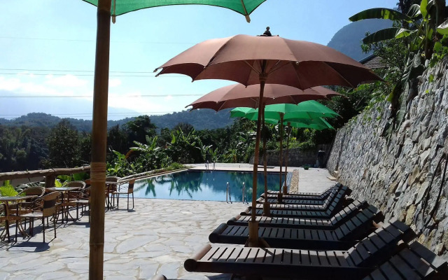 Mahout Hotel
