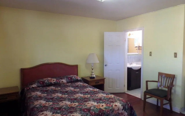 Lakeridge Motel