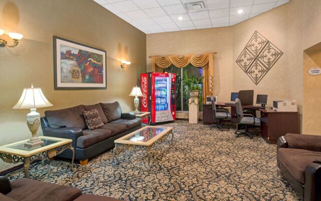 Garnet Inn & Suites, Orlando