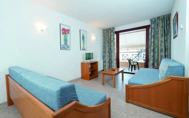 Apartamentos Xaloc HRC