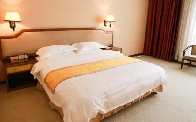 Harbour Plaza Hotel