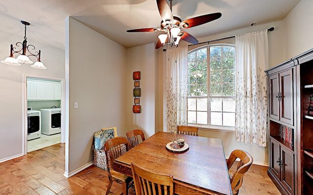 10807 Dripping Springs - 3 Br Home