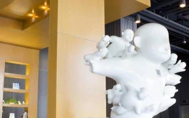 E518 Boutique Art Hotel