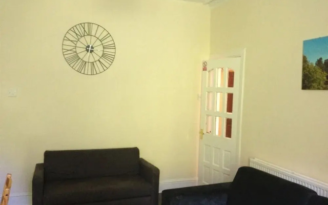 City Centre Apartments by the Meadows