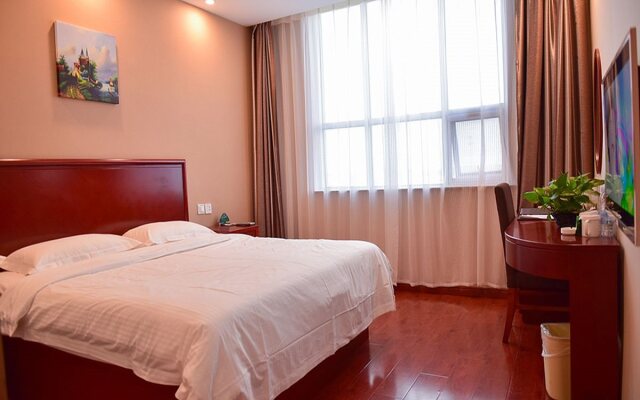 GreenTree Inn BaoDing Xiong county XiongZhou Road Express Hotel