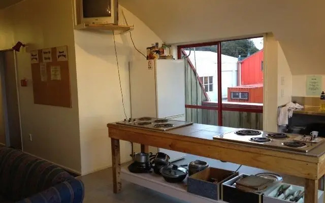 Alpine Backpackers Lodge