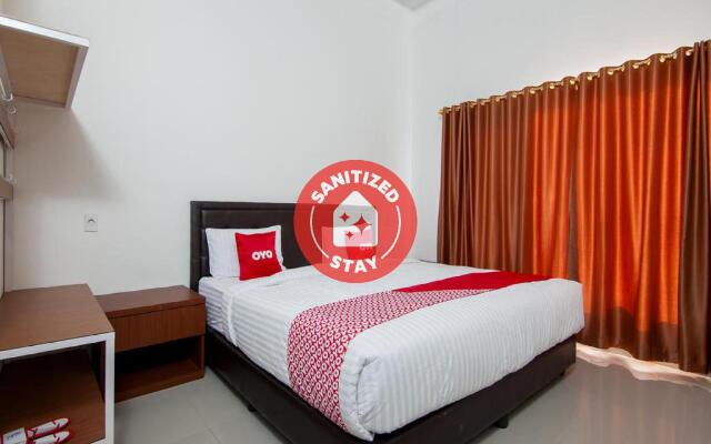OYO 1819 Aries Hotel