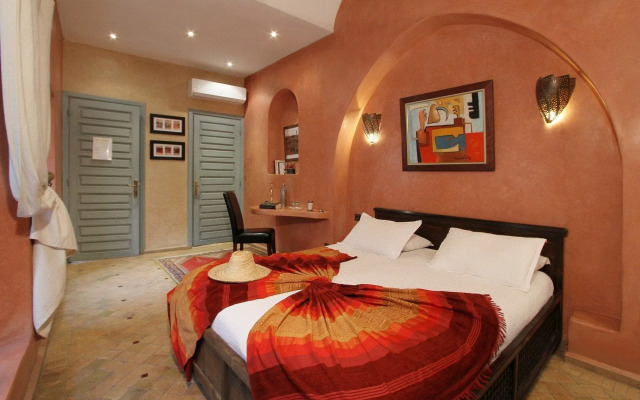 Riad et SPA Misria Les Orangers