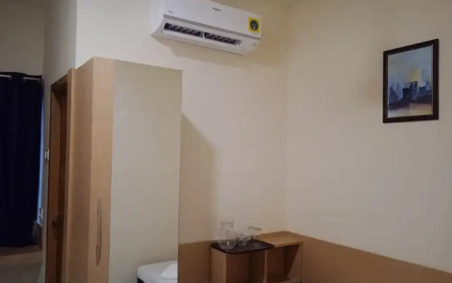 Nestlay Rooms - Ambattur