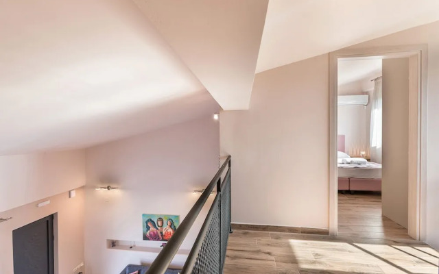 Marina&apos;&apos;s Villas