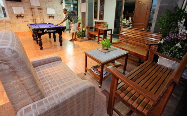 Lert Prasert House