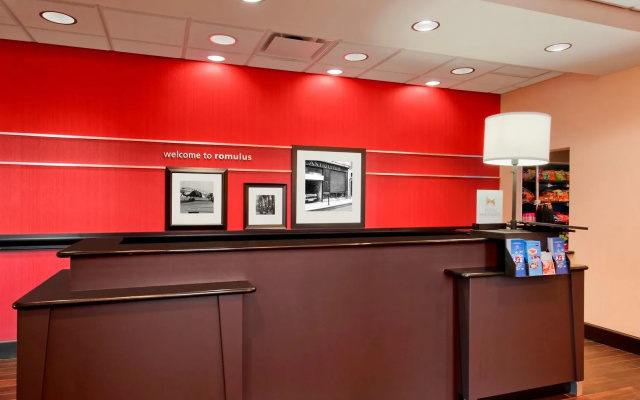Hampton Inn & Suites Detroit / Airport - Romulus