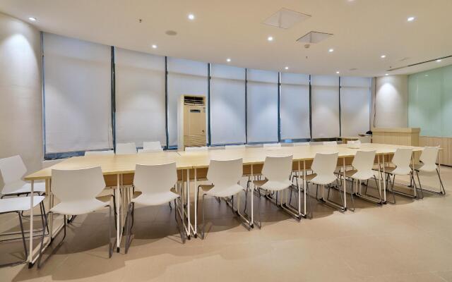 Hanting Hotel Nanjing Huangpu Road