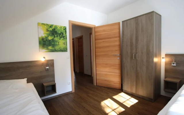 Modern Chalet Near Ski Area in Bad Kleinkirchheim