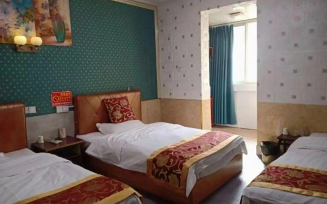 Fuyu Express Hotel