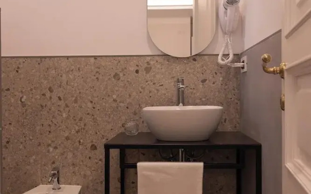 Tiburtina 86 Luxury Suites