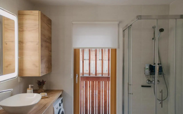 Apartma 7