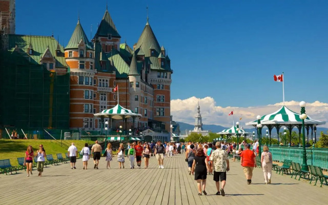Monsieur Jean, Vieux Québec