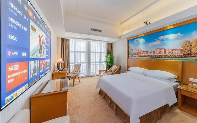 Vienna Hotel Shenzhen Shiyan Bus Station