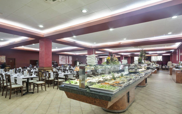 Отель Best Alcazar