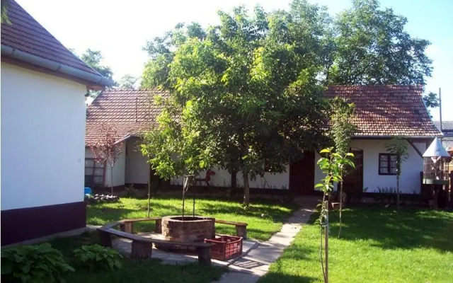 Bihari Lovasvendégház