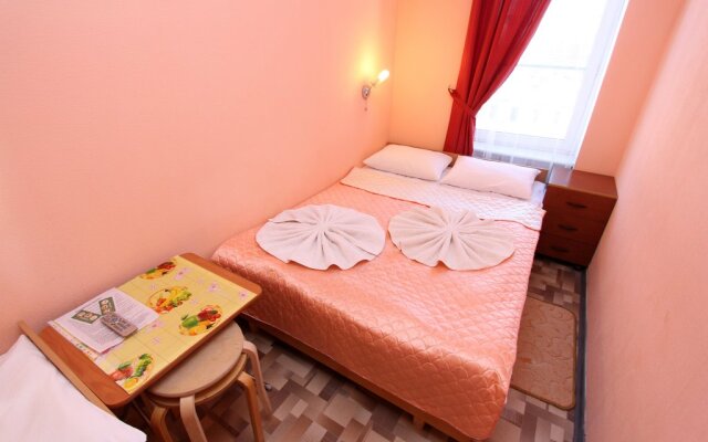 Geralda Ekonom otel' na Pushkinskoy 11