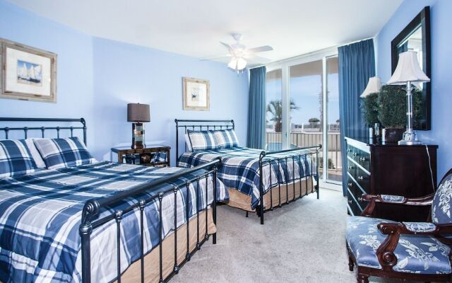 Crd0215 3 Bedroom Condo