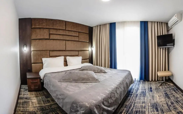 Avenue Park Hotel