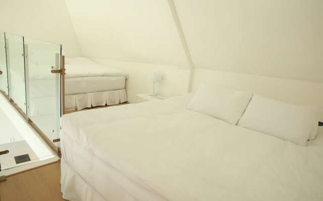 Ohyeongjae Private Pool Villa