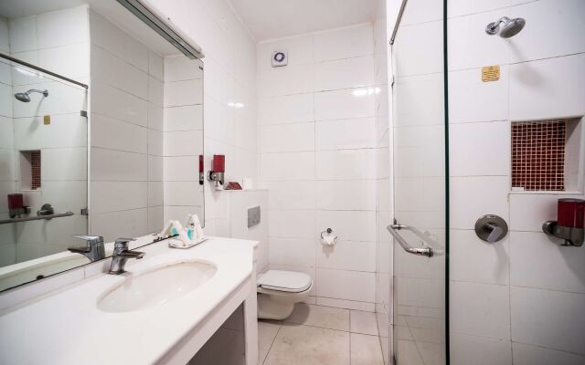 PrideInn Hotel Raphta