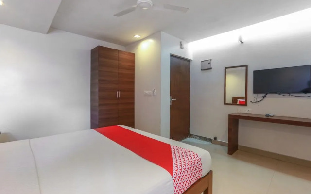 OYO 454 Hotel Aravindar Residency