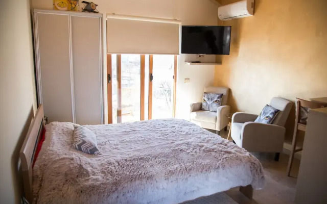 Apartments Aerodrom