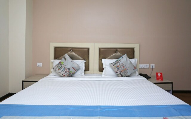 OYO 9029 Hotel Grand Shoba