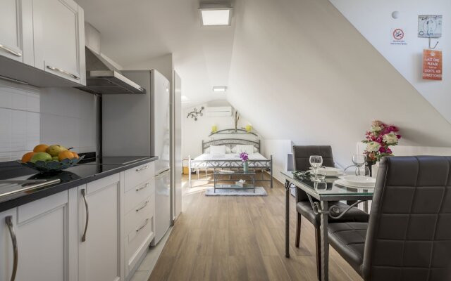 Apartments And Rooms Villa Erede