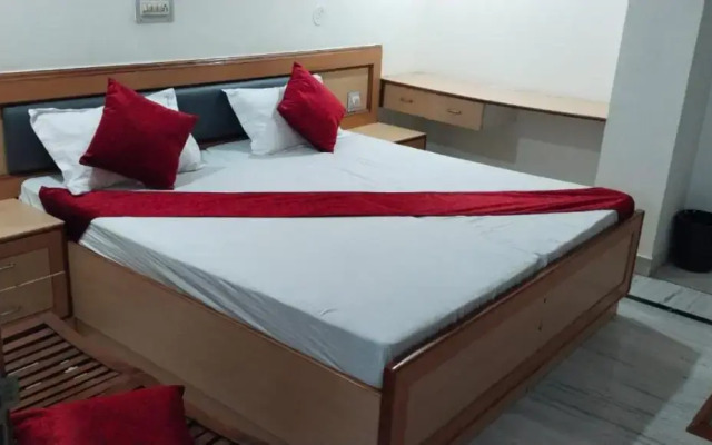 Hotel Veersarthak Residency