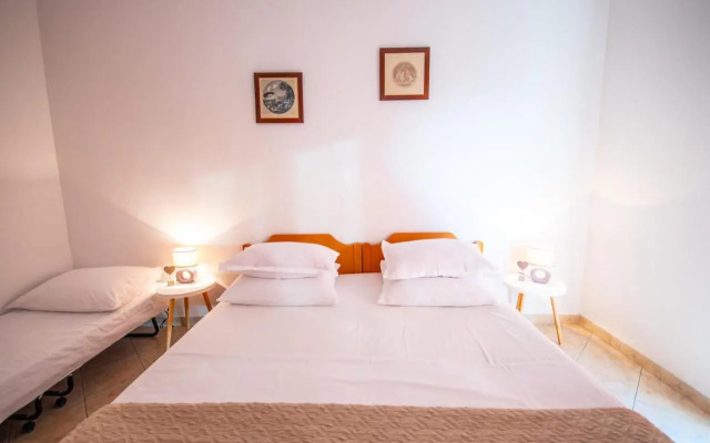 Apartment Franić