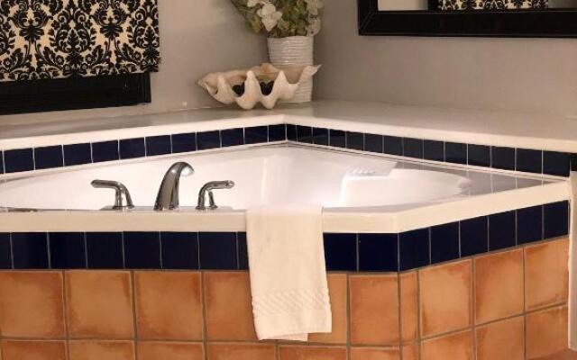 Barclay House Bed & Breakfast